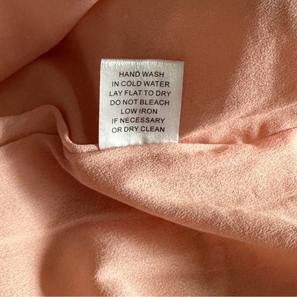 Potters Pink Lace Crochet Mini Skirt - Y2K Inspired, M - Picture 16 of 16